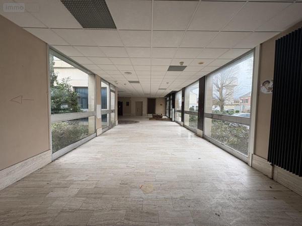 Immeuble à vendre à Laon dans l'Aisne (02000), ref : 02002-346