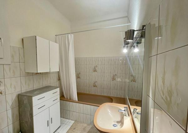 Belle Opportunité - Grand Appartement F3 - Toulon (83000)