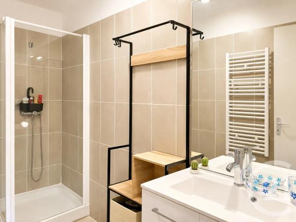 Appartement F3 à vendre  3 pièces - 56,84 m 2   ST FLORENT  - 202
