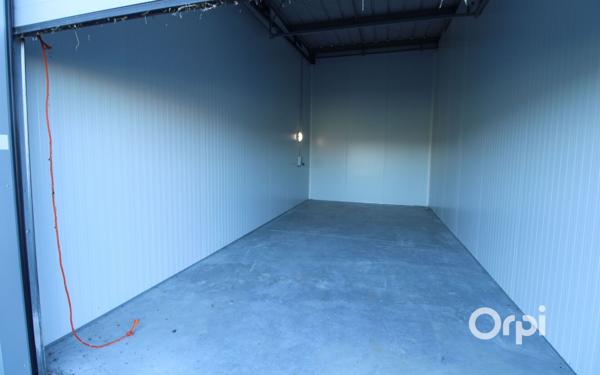 Stationnement à vendre    29,60 m2 Le Gua