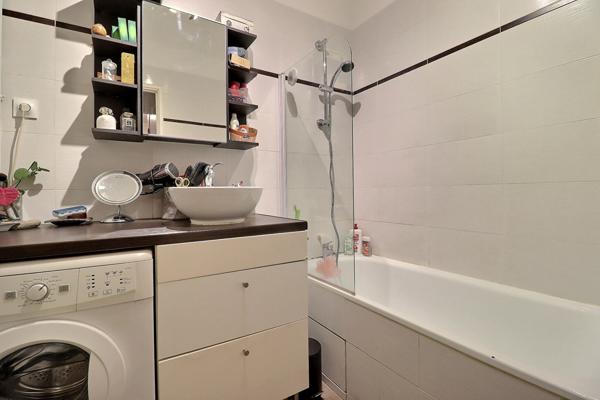 3 pièces avec balcon à Colombes