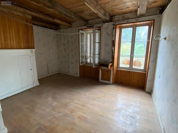 Maison à vendre à Ally dans le Cantal (15700), ref : 15060/1122