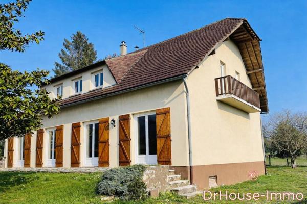 Maison à vendre 8 pièces de 240 m²