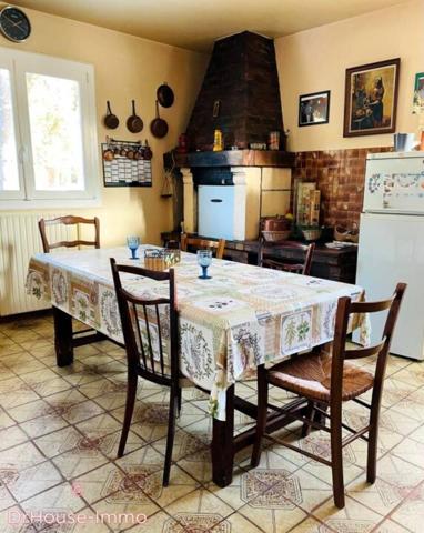 Maison à vendre 8 pièces de 240 m²