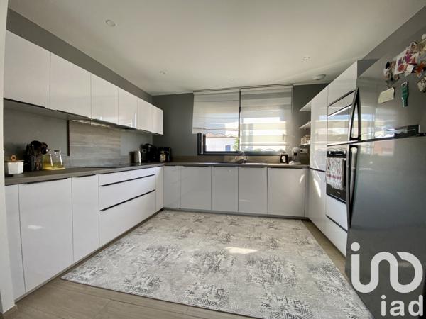 Maison à vendre 4 pièces 126 m² Sallèles-d'Aude