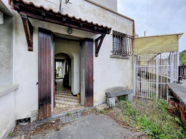 Vente Maison 7 pièces 144 m2 à La Monnerie-le-Montel