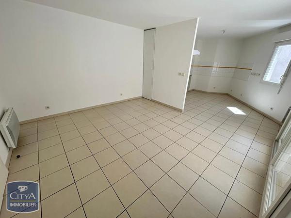 Appartement à louer 3 pièces 60m² Toulon (83200)
