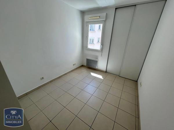 Appartement à louer 3 pièces 60m² Toulon (83200)