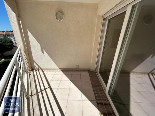 Appartement à louer 3 pièces 60m² Toulon (83200)