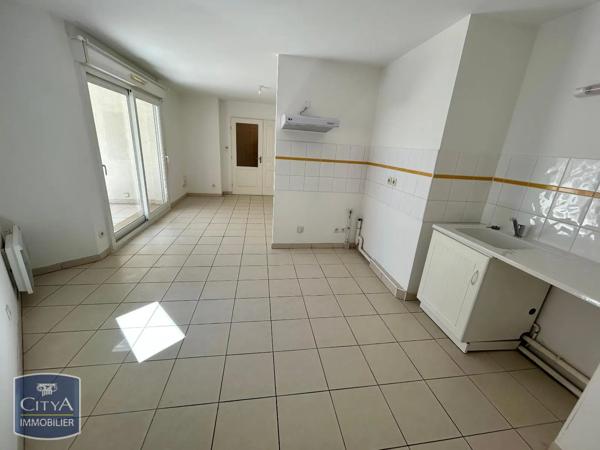 Appartement à louer 3 pièces 60m² Toulon (83200)