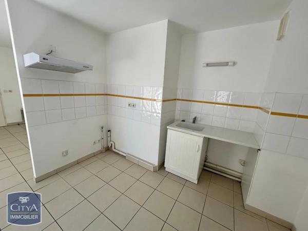 Appartement à louer 3 pièces 60m² Toulon (83200)