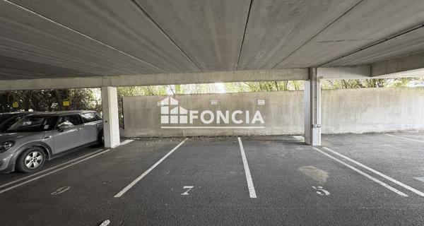 Location Local commercial 4 pièces 72 m² - Avignon 84000