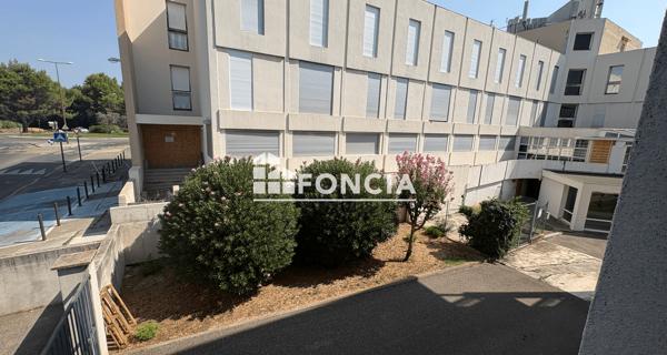 Location Local commercial 4 pièces 72 m² - Avignon 84000