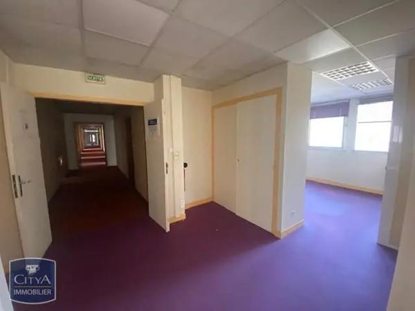 Vente local professionnel 360m²