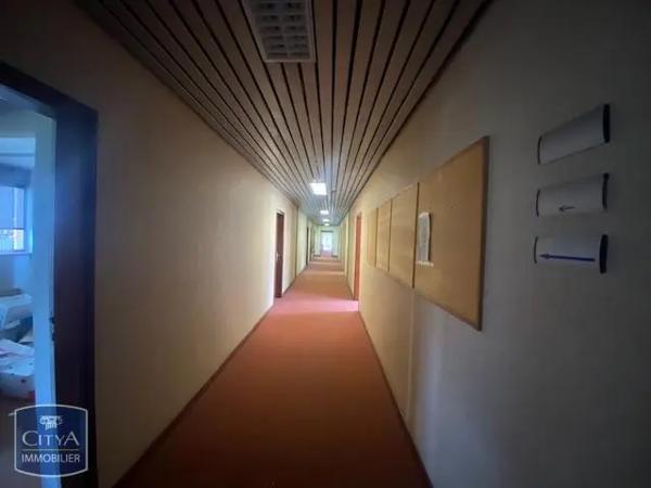 Vente local professionnel 360m²