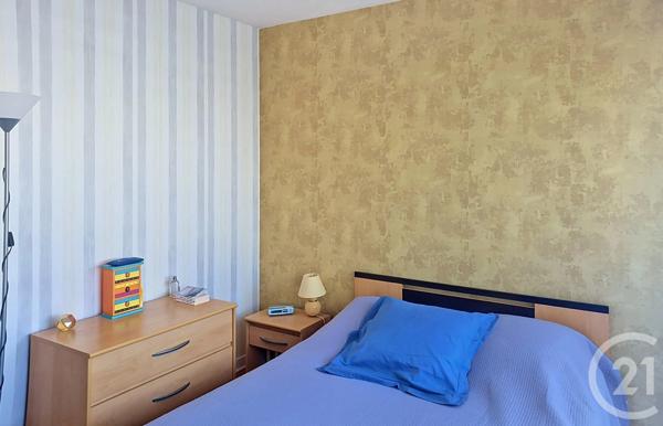 Appartement F4 à vendre  4 pièces - 81 m 2   CRETEIL  - 94