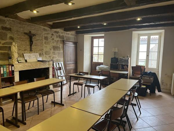 Maison à vendre |  Brossac |  6 pièces | 176 m²