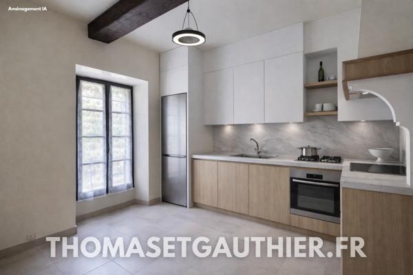 Caromb (84330) Maison de ville - 206m2 Caromb