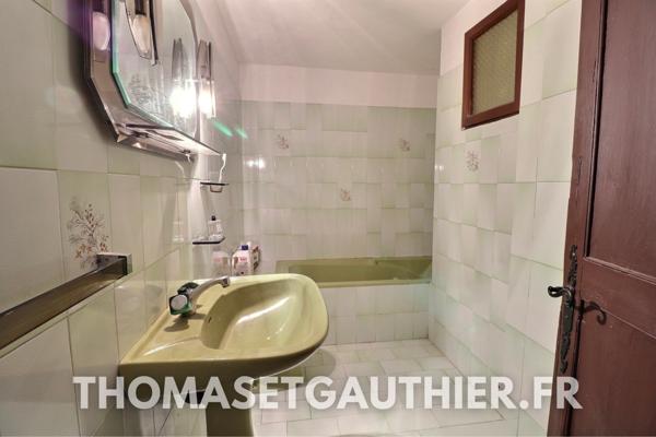 Caromb (84330) Maison de ville - 206m2 Caromb