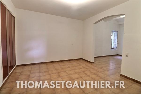 Caromb (84330) Maison de ville - 206m2 Caromb