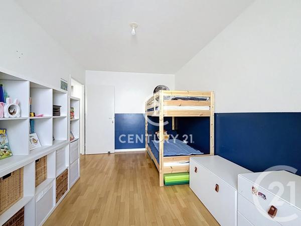 Appartement F4 à vendre  4 pièces - 74,34 m 2   DEUIL LA BARRE  - 95