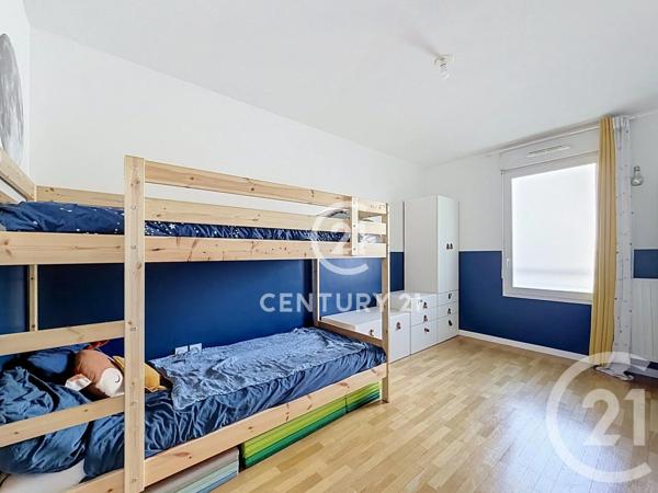 Appartement F4 à vendre  4 pièces - 74,34 m 2   DEUIL LA BARRE  - 95