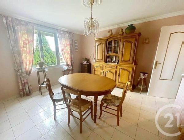 Appartement F4 à vendre  4 pièces - 65,10 m2 SEZANNE - 51
