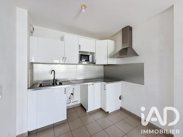 Location appartement 2 pièces 42 m² Châtenay-Malabry