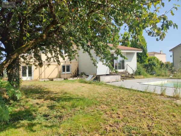 Pavillon à vendre à Vouillé dans les Deux-Sèvres (79230), ref : 79003/299