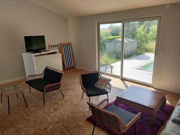 Pavillon à vendre à Vouillé dans les Deux-Sèvres (79230), ref : 79003/299