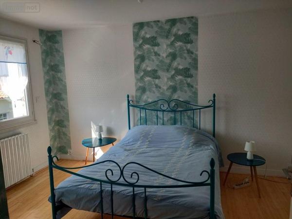 Pavillon à vendre à Vouillé dans les Deux-Sèvres (79230), ref : 79003/299