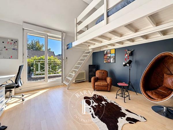 Nogent-sur-Marne, Maison 5 Chambres -  263 m² à vendre