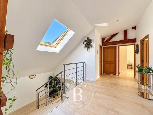 Nogent-sur-Marne, Maison 5 Chambres -  263 m² à vendre