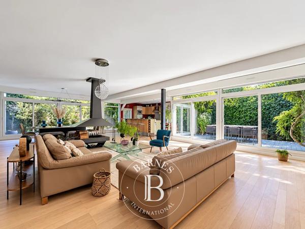 Nogent-sur-Marne, Maison 5 Chambres -  263 m² à vendre