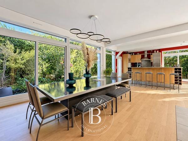 Nogent-sur-Marne, Maison 5 Chambres -  263 m² à vendre