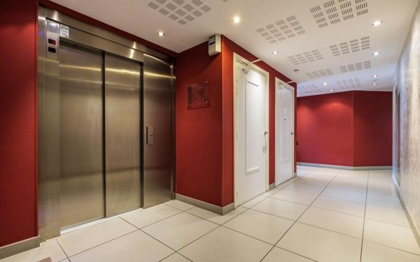 Appartement à vendre    3 pièces •  Saint-Laurent-du-Var