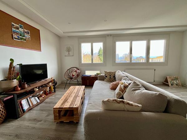 Appartement T4 de 98.50m² situé au Mans, Quartier Gazonfier