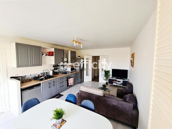 Appartement
         6 pièces
        - 104 m² Exclusivité 279 000 € *