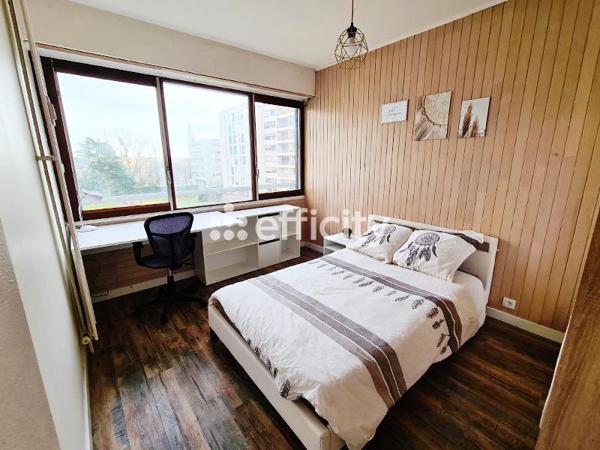 Appartement
         6 pièces
        - 104 m² Exclusivité 279 000 € *