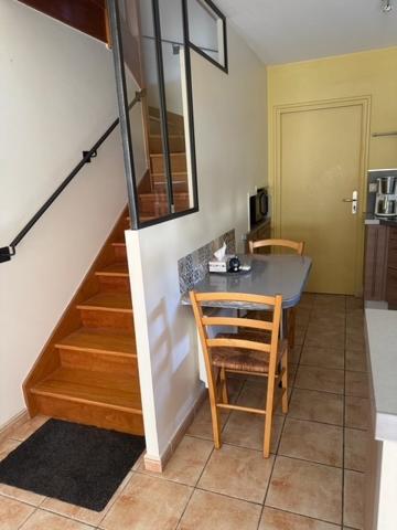 THEIX NOYALO Maison 4 pièces 94 m²