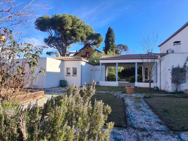 Villa 177m² - 4 chbres - piscine - 1300m² terrain