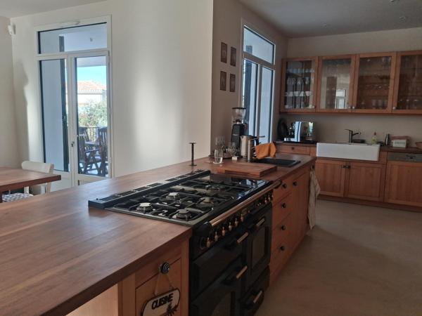 Villa 177m² - 4 chbres - piscine - 1300m² terrain