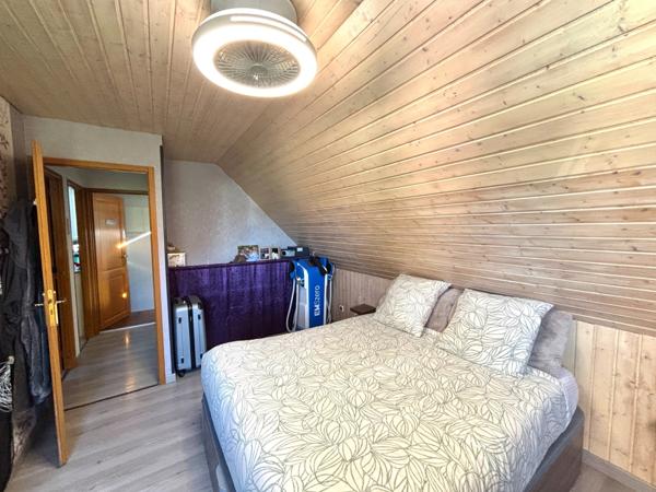 Maison 5 pièce(s) 3 chambre(s) 90 m²