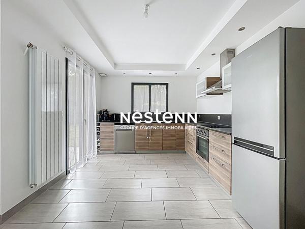 Maison contemporaine de 5 chambres avec terrain sur ESVRES