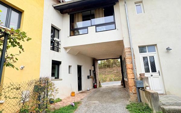 Appartement à vendre    4 pièces • 95 m2 Neuville-sur-Saône