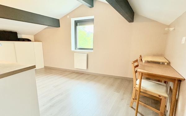 Appartement à vendre    4 pièces • 95 m2 Neuville-sur-Saône