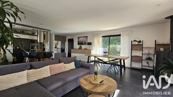 Maison à vendre 4 pièces 109 m² Saint-Philbert-de-Grand-Lieu