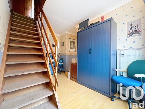 Maison à vendre 7 pièces 141 m² Rambouillet