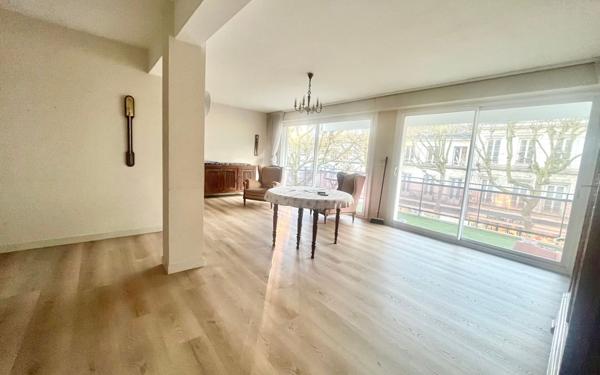 Appartement à vendre    4 pièces • 100,84 m2 Saintes