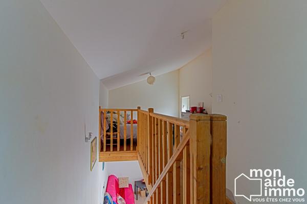 Maisonnette 2 pièces en duplex avec petit extèrieur